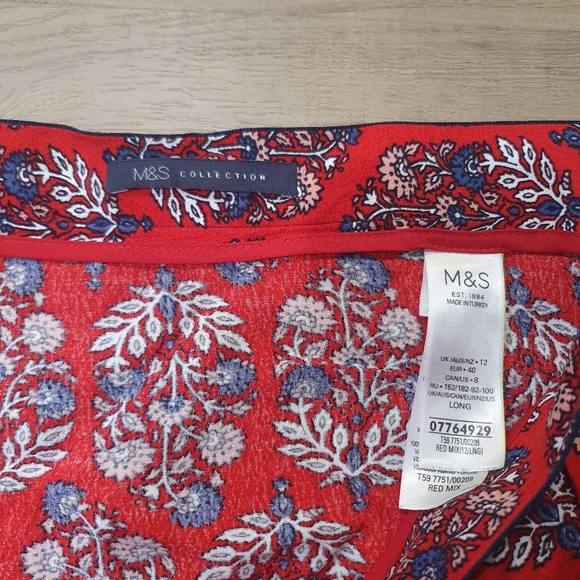 Marks and Spencer high low ruffle floral maxi midi skirt, red, size 8 long - Picture 2 of 3